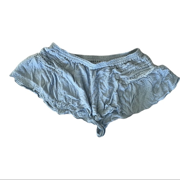 Free people shorts - Picture 2 of 3